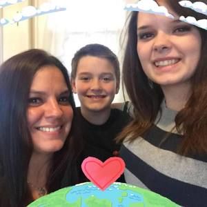 Meet your Posher, Stacy